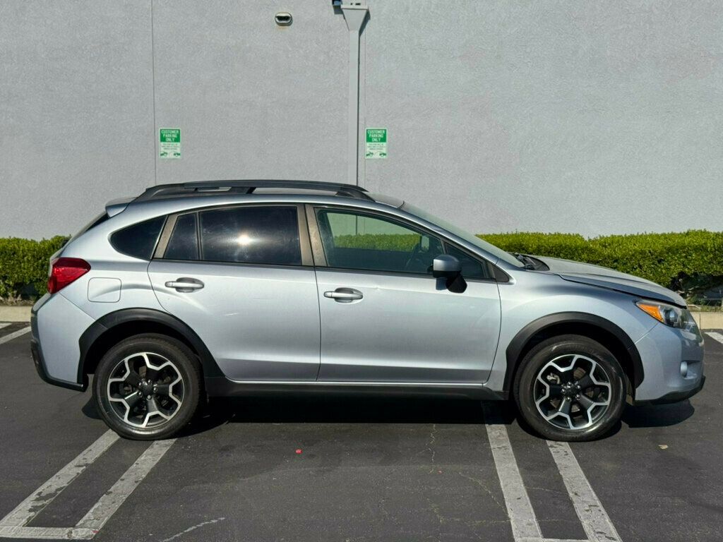 2015 Subaru Crosstrek 2.0i Premium photo 4