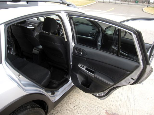 2015 Subaru XV Crosstrek 5dr CVT 2.0i Premium - 22972097 - 24