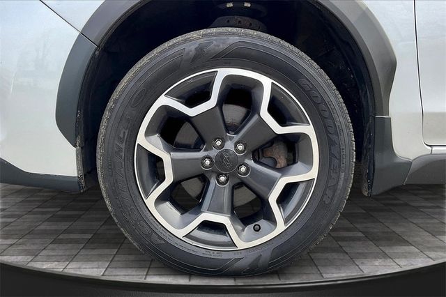2015 Subaru XV Crosstrek 5dr Manual 2.0i Premium - 22798879 - 32