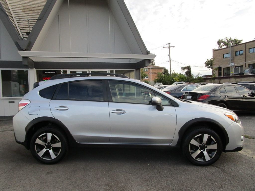 2015 Subaru Crosstrek Hybrid Touring photo 11