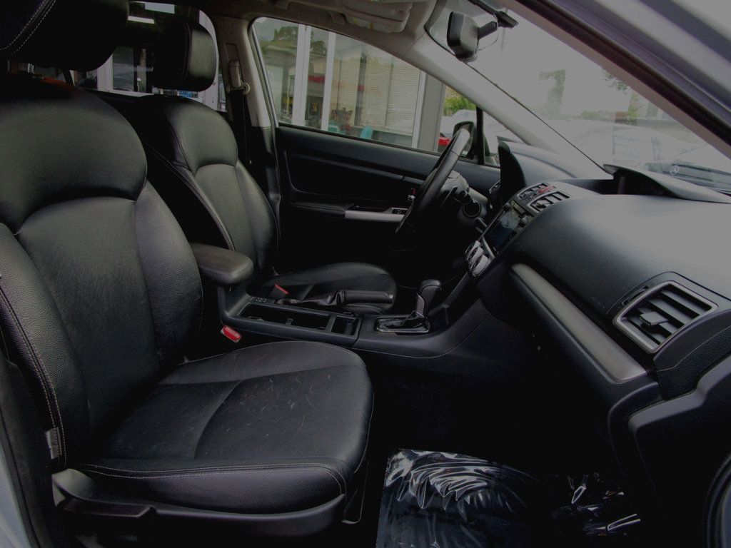 2015 Subaru Crosstrek Hybrid Touring photo 14