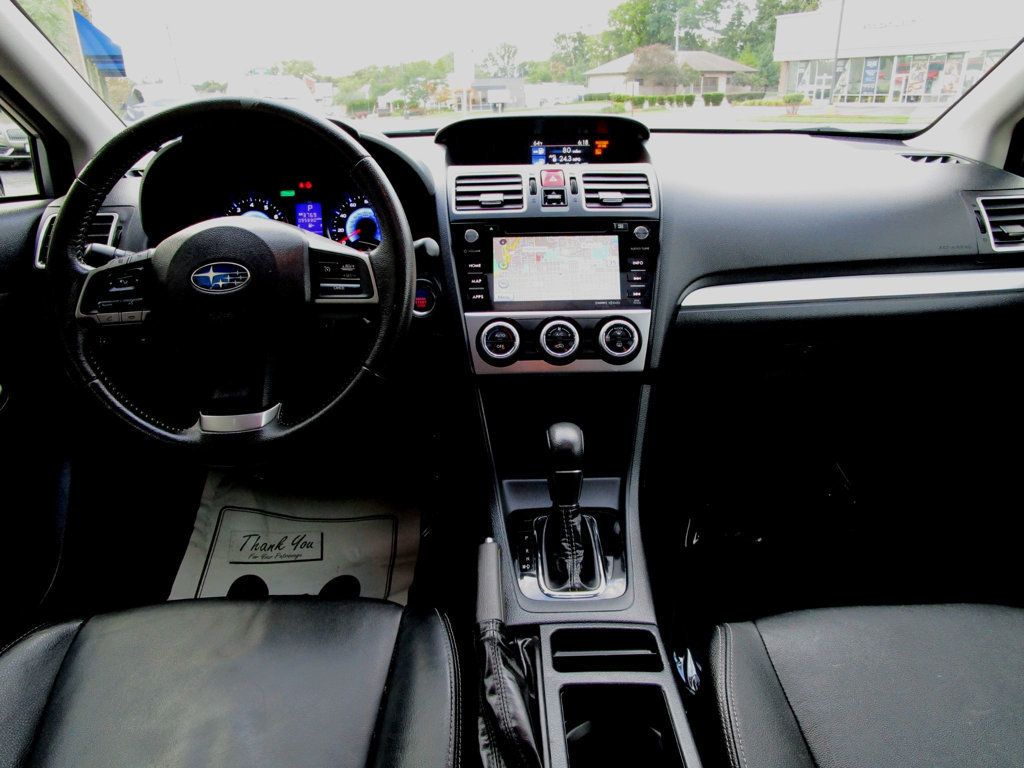 2015 Subaru Crosstrek Hybrid Touring photo 2