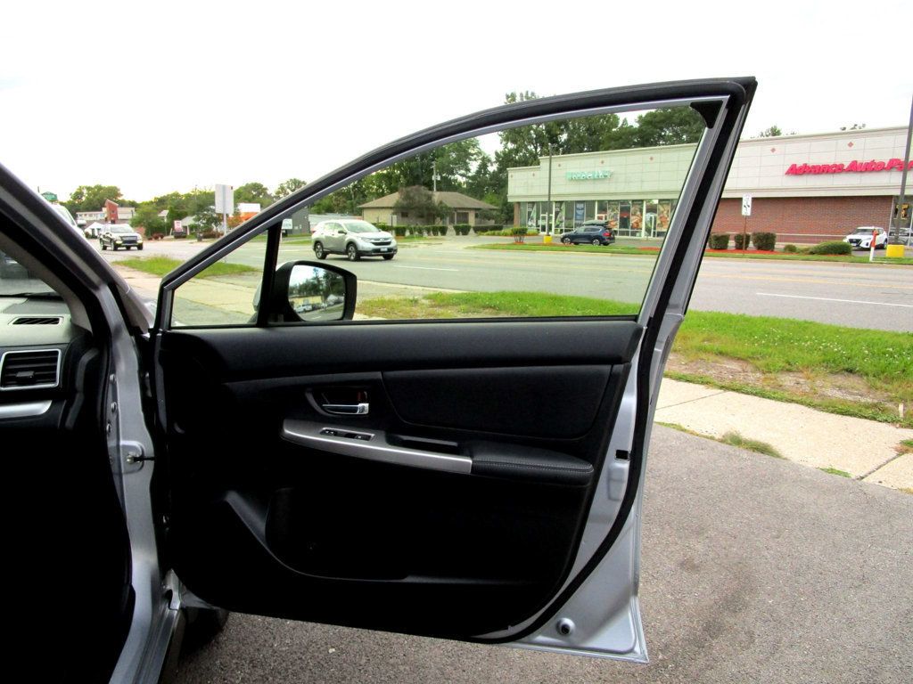 2015 Subaru Crosstrek Hybrid Touring photo 28