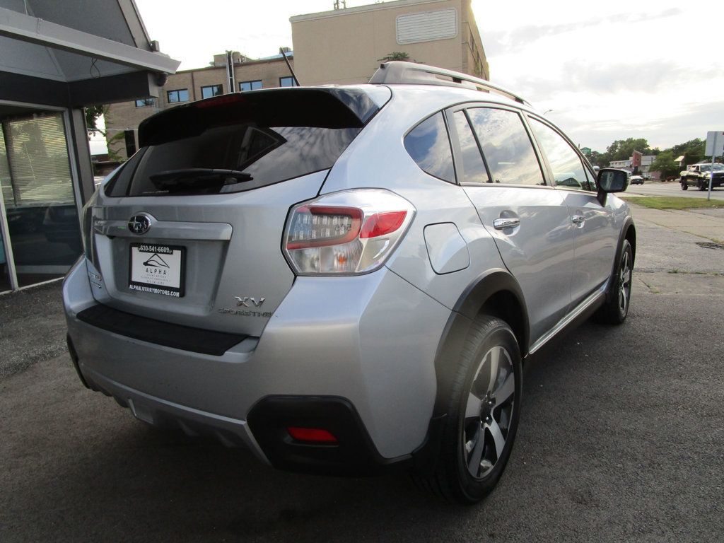 2015 Subaru Crosstrek Hybrid Touring photo 9