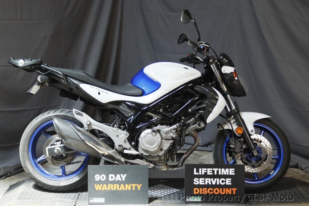 2015 Suzuki Gladius Includes Warranty! - 22423063 - 4