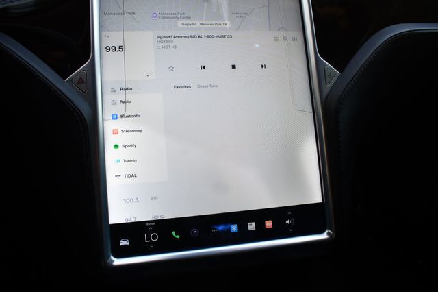 2015 Tesla Model S 4dr Sedan AWD 70D - 22998699 - 11