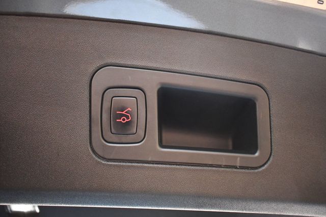 2015 Tesla Model S 4dr Sedan AWD 70D - 22998699 - 21