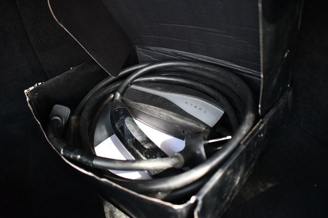 2015 Tesla Model S 4dr Sedan AWD 70D - 22998699 - 22