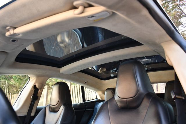 2015 Tesla Model S 4dr Sedan AWD 70D - 22998699 - 27