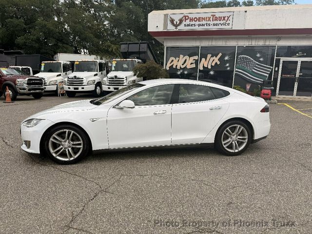 2015 Tesla Model S 4dr Sedan AWD 70D - 23036694 - 11