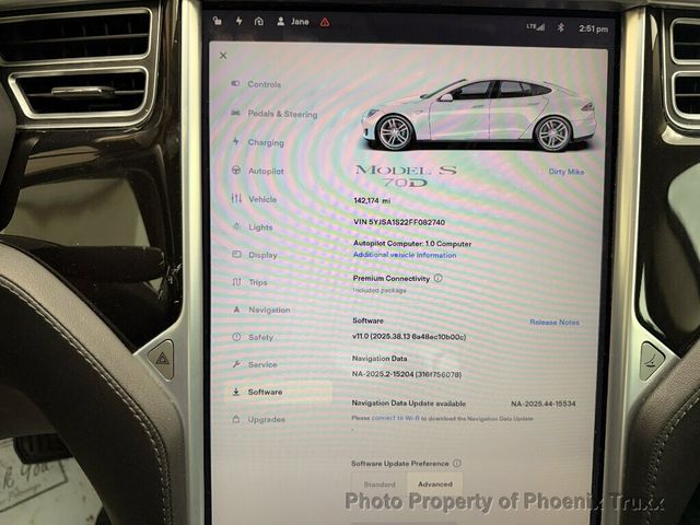 2015 Tesla Model S 4dr Sedan AWD 70D - 23036694 - 29