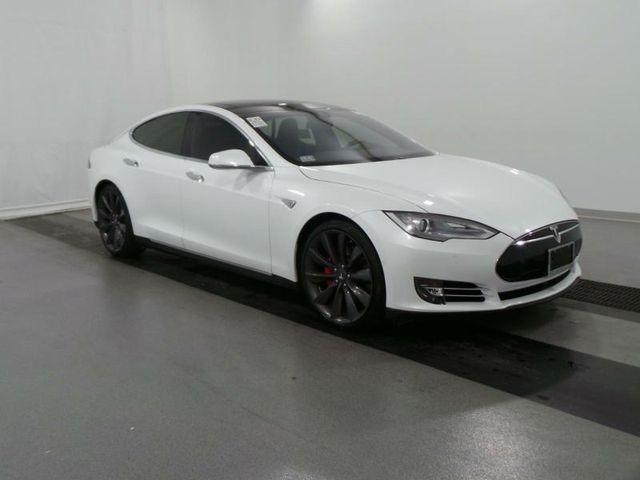 2015 Tesla Model S 4dr Sedan AWD 85D - 15400151 - 1