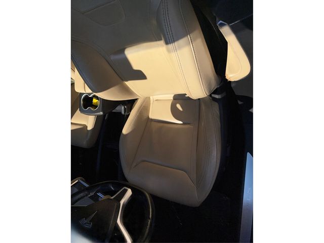 2015 Tesla Model S 4dr Sedan AWD 85D - 23070544 - 16