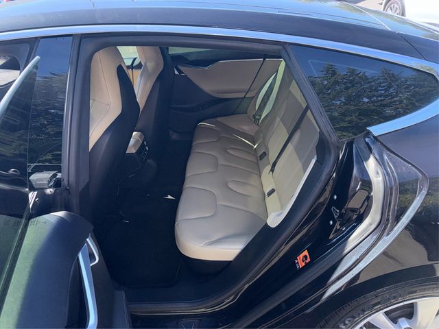 2015 Tesla Model S 4dr Sedan AWD 85D - 23070544 - 19