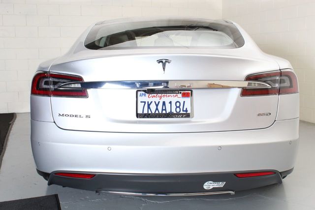 2015 Tesla Model S 4dr Sedan AWD 85D - 19957270 - 13