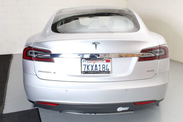 2015 Tesla Model S 4dr Sedan AWD 85D - 19957270 - 3