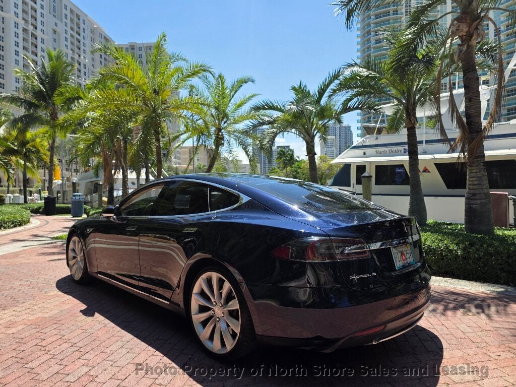 2015 Tesla Model S 4dr Sedan AWD P85D - 23044935 - 37