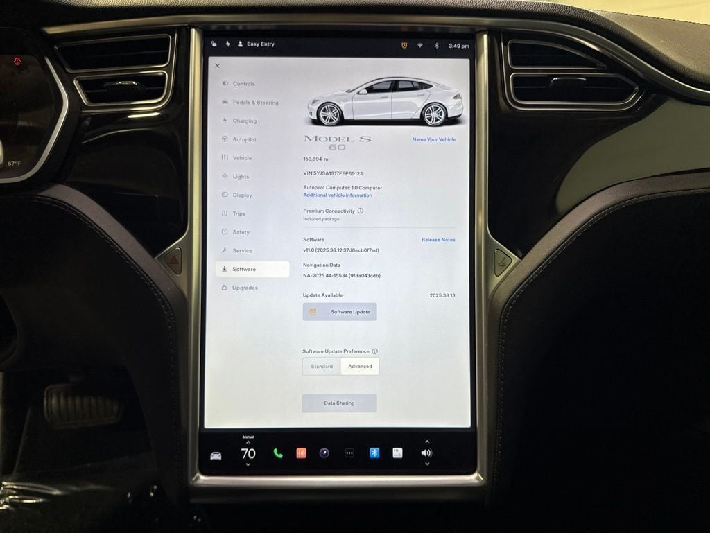 2015 Tesla Model S 4dr Sedan RWD 60 kWh Battery - 23024575 - 16