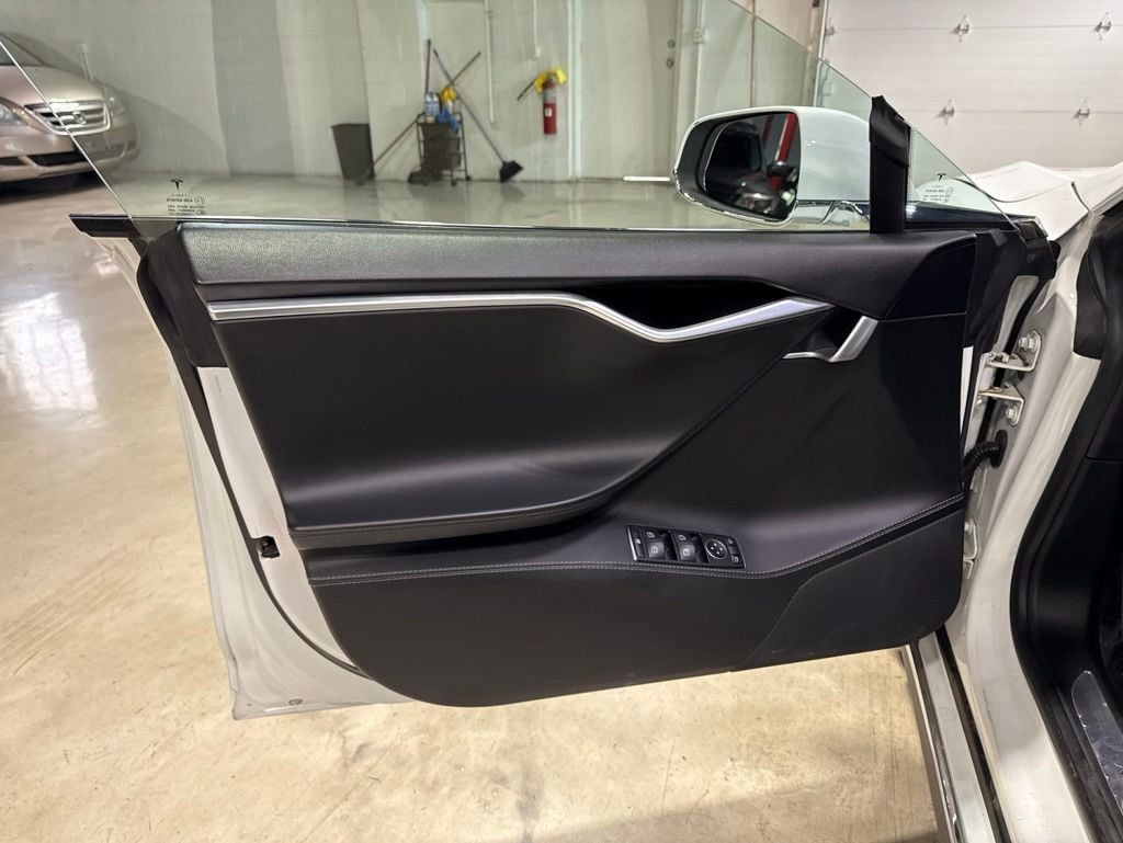 2015 Tesla Model S 4dr Sedan RWD 60 kWh Battery - 23024575 - 21