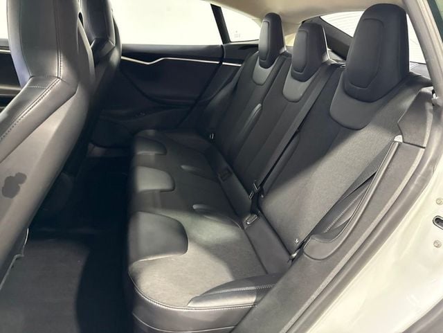 2015 Tesla Model S 4dr Sedan RWD 60 kWh Battery - 23024575 - 24