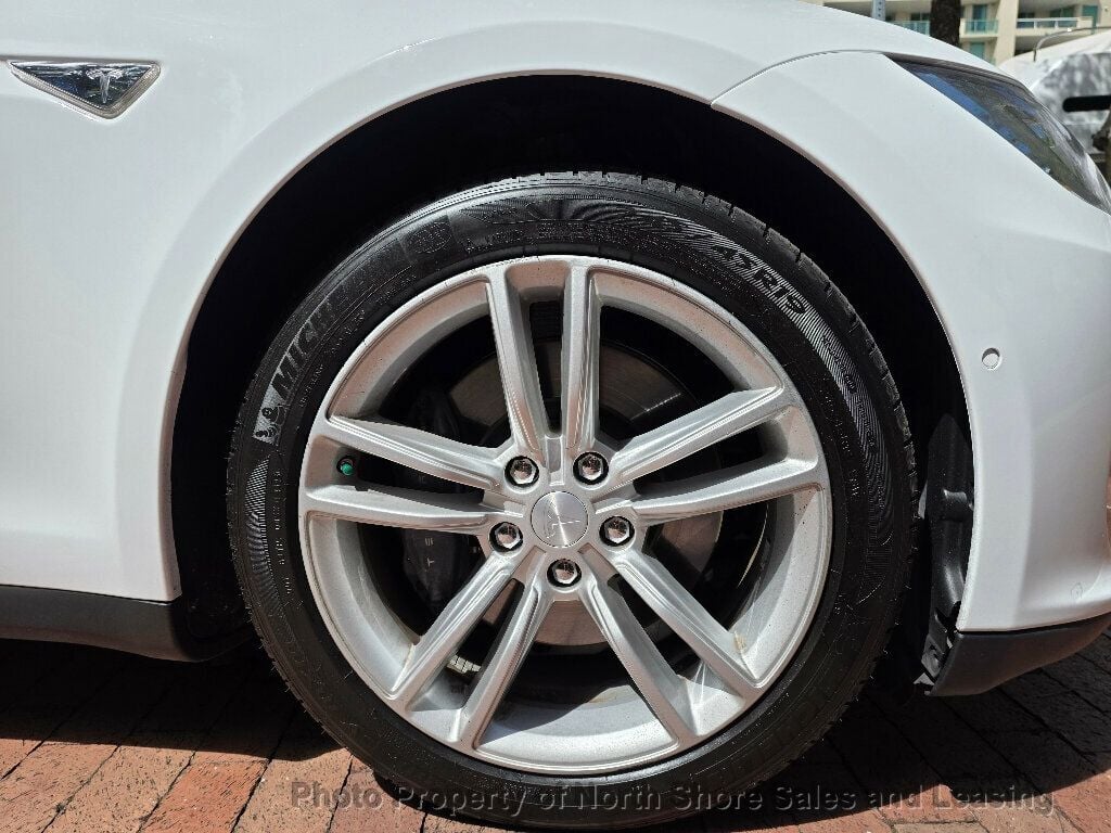 2015 Tesla Model S 4dr Sedan RWD 70 kWh Battery - 22992380 - 9