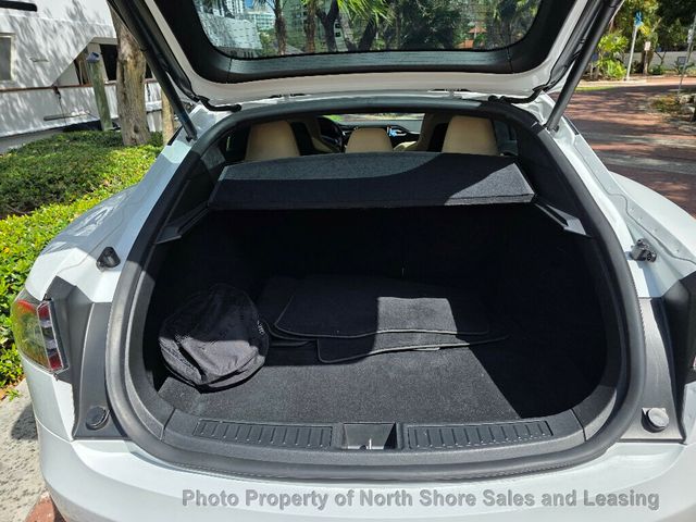 2015 Tesla Model S 4dr Sedan RWD 70 kWh Battery - 22992380 - 11
