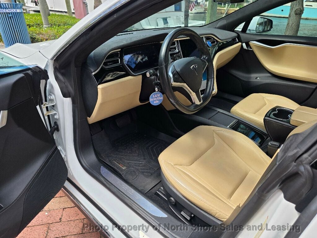2015 Tesla Model S 4dr Sedan RWD 70 kWh Battery - 22992380 - 28