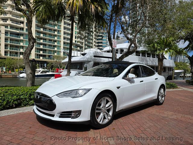 2015 Tesla Model S 4dr Sedan RWD 70 kWh Battery - 22992380 - 32