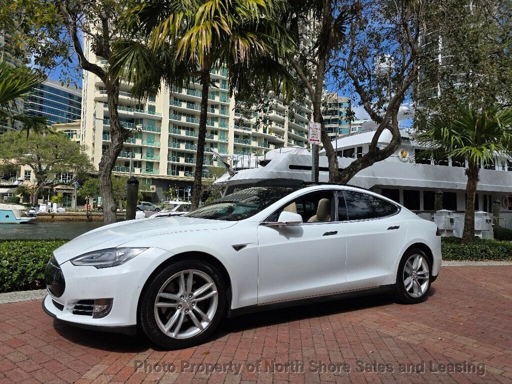 2015 Tesla Model S 4dr Sedan RWD 70 kWh Battery - 22992380 - 33