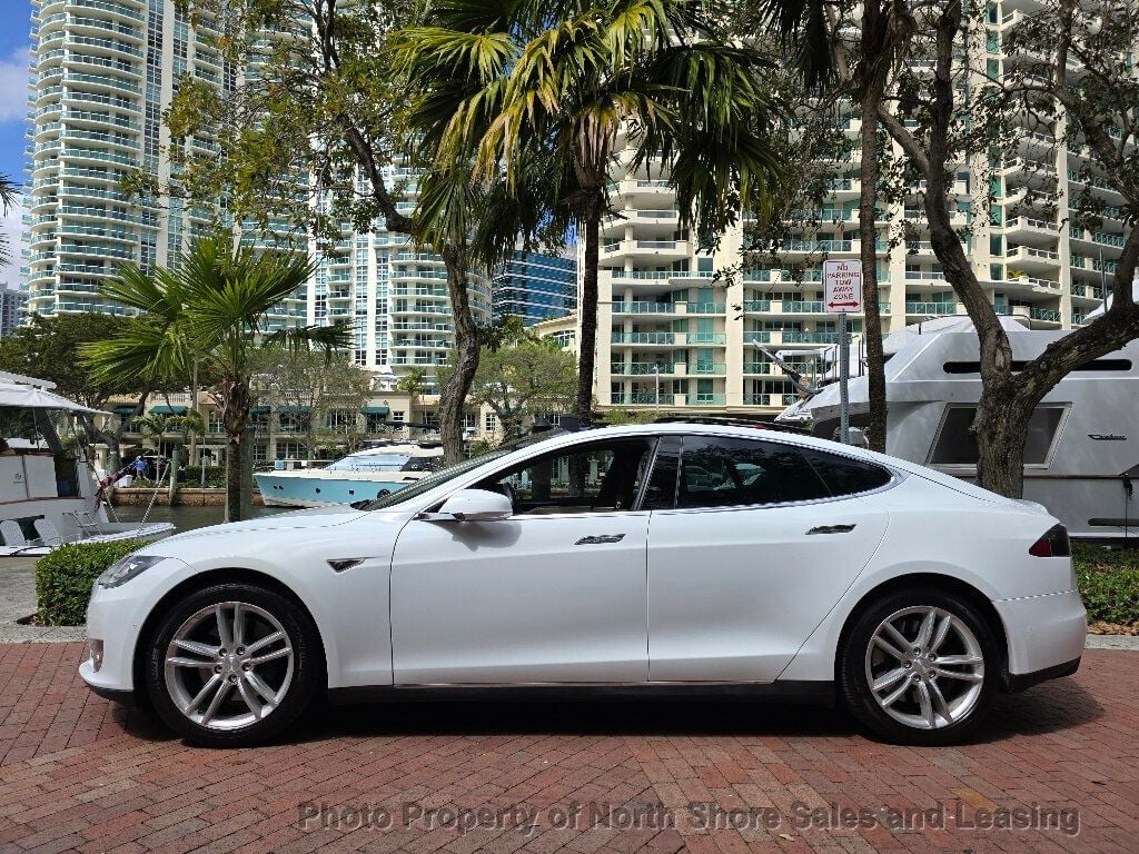 2015 Tesla Model S 4dr Sedan RWD 70 kWh Battery - 22992380 - 34