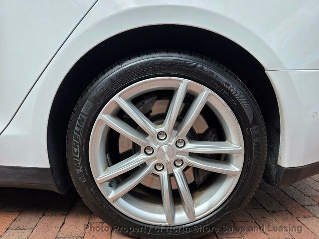 2015 Tesla Model S 4dr Sedan RWD 70 kWh Battery - 22992380 - 36