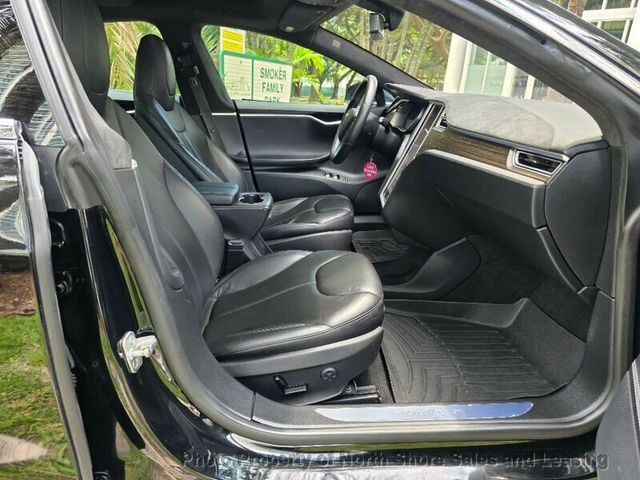 2015 Tesla Model S FREE SUPERCHARGING - 23009515 - 39