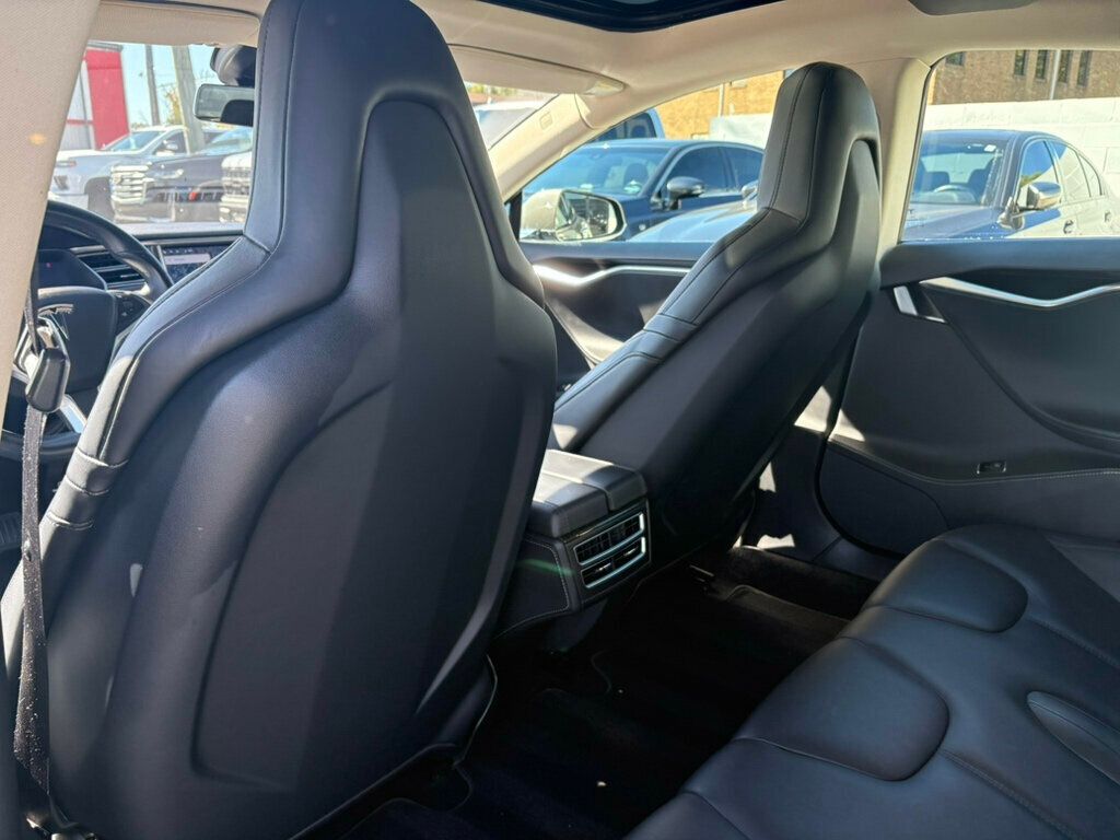 2015 Tesla Model S LocalTrade/85/HeatedLeatherSeats/360Camera/LaneKeepAssist/NAV - 22934319 - 13
