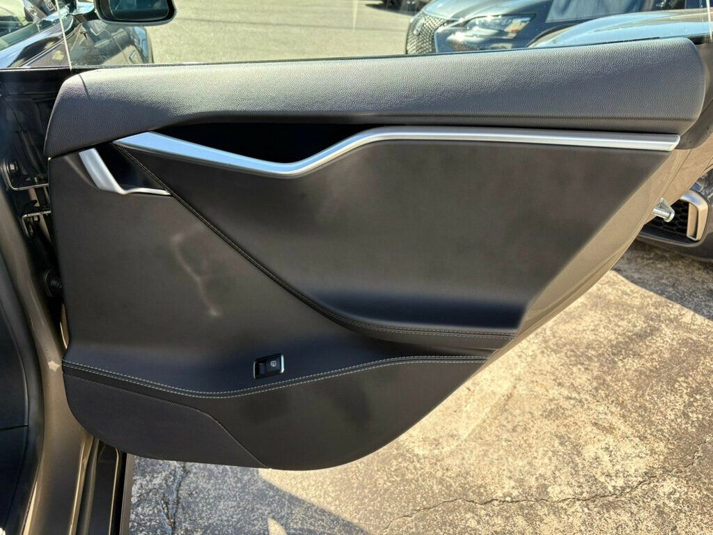 2015 Tesla Model S LocalTrade/85/HeatedLeatherSeats/360Camera/LaneKeepAssist/NAV - 22934319 - 23