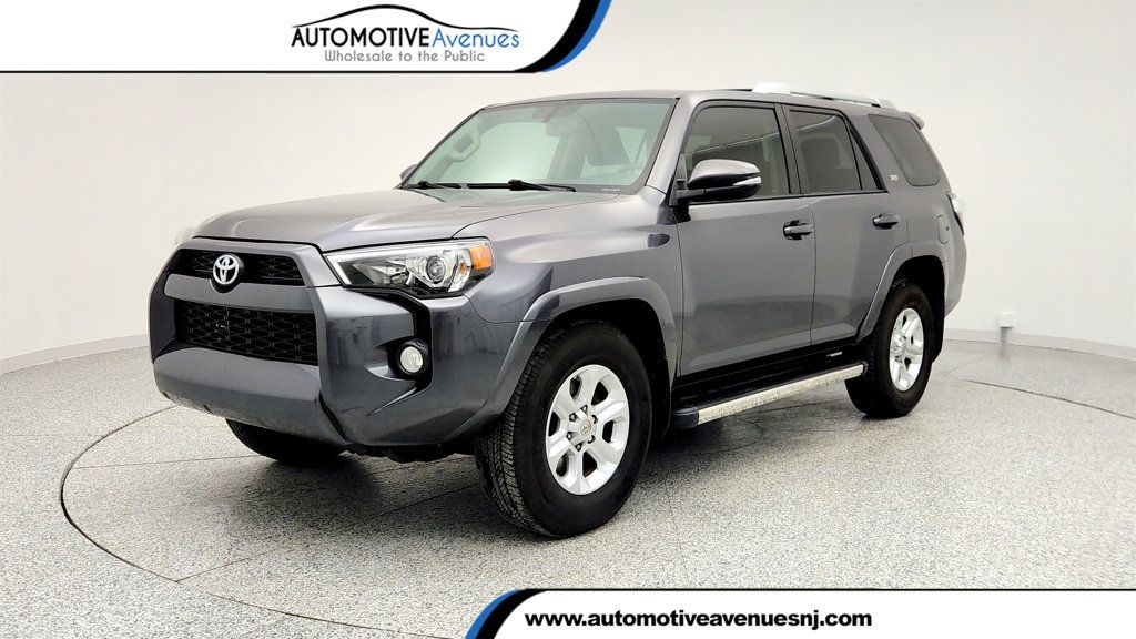 2015 Toyota 4Runner 4dr V6 SR5 Premium w/ SofTex Trimmed 50/50 Split 3rd Row Seats - 22967478 | Video 1