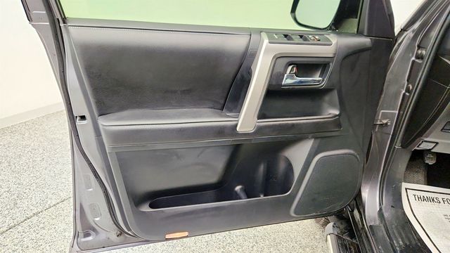 2015 Toyota 4Runner 4dr V6 SR5 Premium w/ SofTex Trimmed 50/50 Split 3rd Row Seats - 22967478 - 10