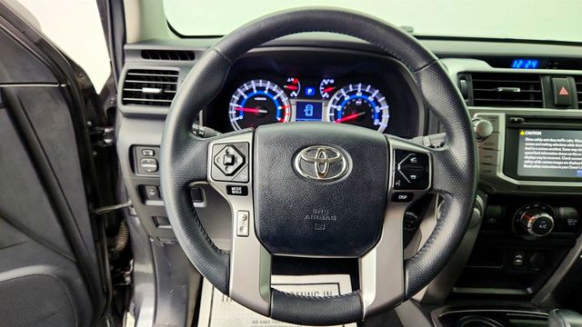 2015 Toyota 4Runner 4dr V6 SR5 Premium w/ SofTex Trimmed 50/50 Split 3rd Row Seats - 22967478 - 13