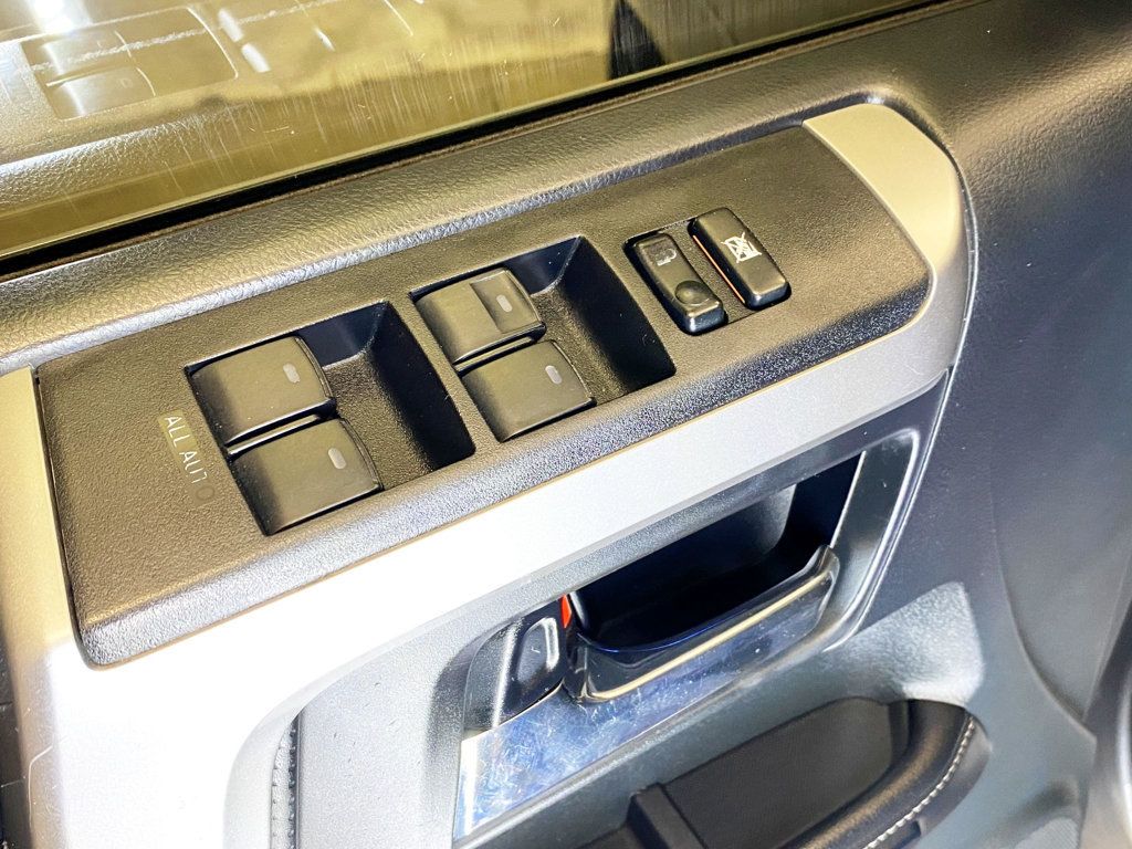 2015 Toyota 4Runner 4WD 4dr V6 Limited - 22979462 - 20