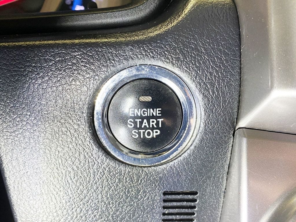 2015 Toyota 4Runner 4WD 4dr V6 Limited - 22979462 - 32