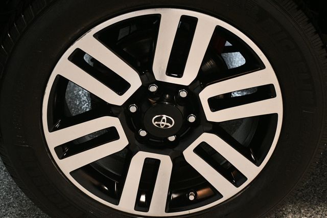 2015 Toyota 4Runner 4WD 4dr V6 Limited - 23016234 - 19