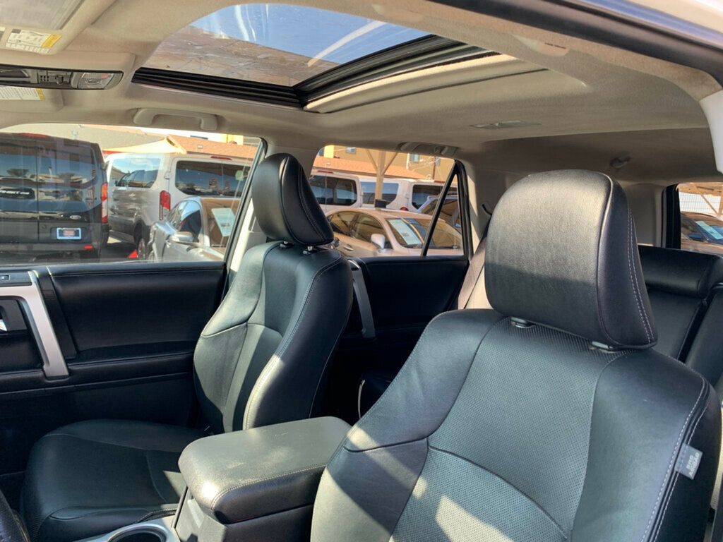 2015 Toyota 4Runner 4WD 4dr V6 Limited Low miles - 22945020 - 18