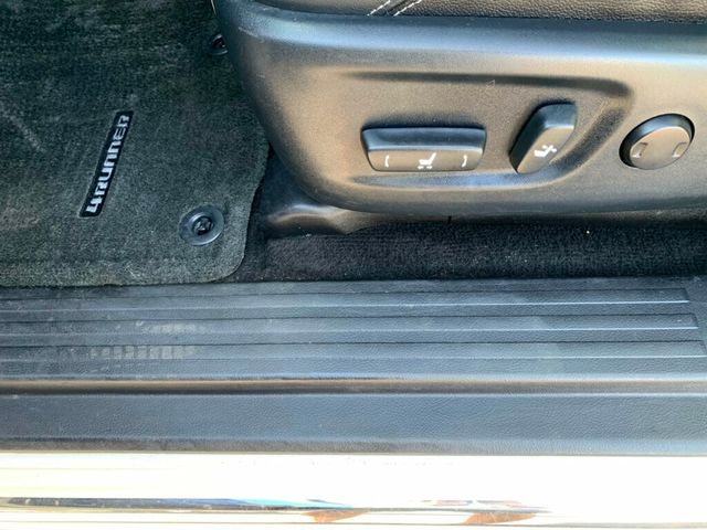 2015 Toyota 4Runner 4WD 4dr V6 Limited Low miles - 22945020 - 1