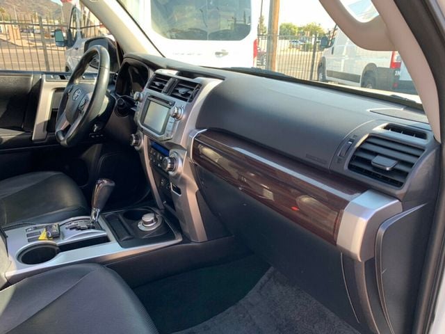 2015 Toyota 4Runner 4WD 4dr V6 Limited Low miles - 22945020 - 26