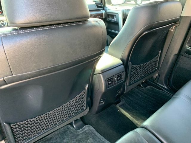 2015 Toyota 4Runner 4WD 4dr V6 Limited Low miles - 22945020 - 39