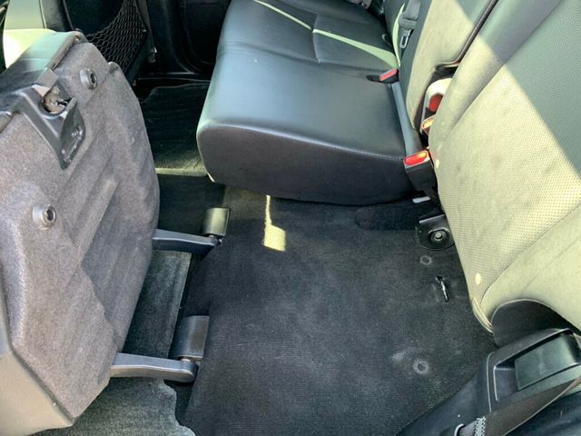 2015 Toyota 4Runner 4WD 4dr V6 Limited Low miles - 22945020 - 40