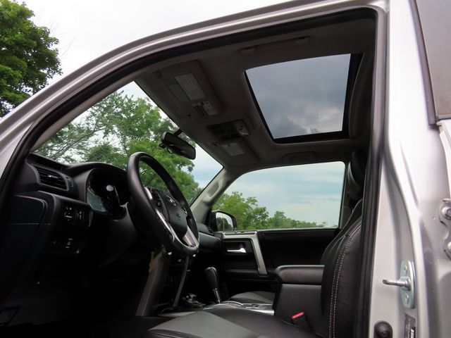 2015 Toyota 4Runner 4WD 4dr V6 SR5 Premium - 23062351 - 36