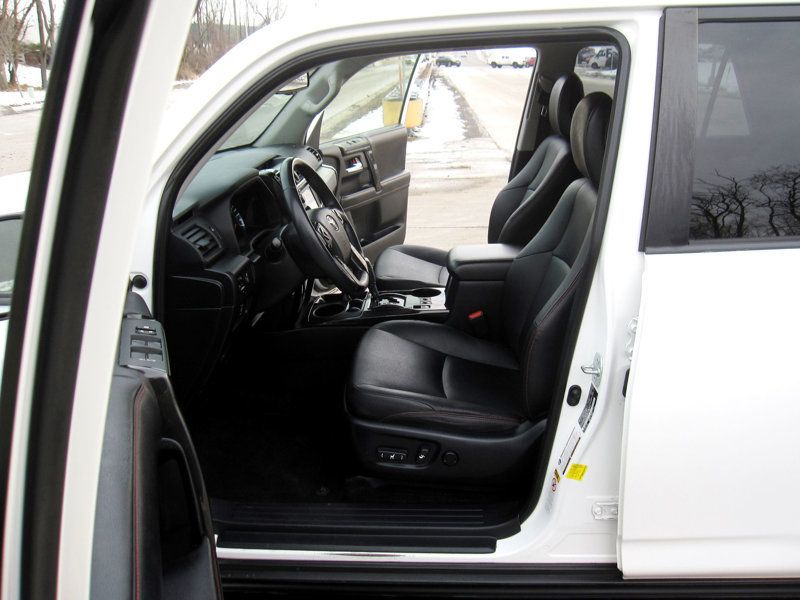 2015 Toyota 4Runner 4WD 4dr V6 Trail Premium - 22961008 - 16