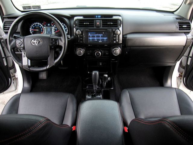 2015 Toyota 4Runner 4WD 4dr V6 Trail Premium - 22961008 - 19