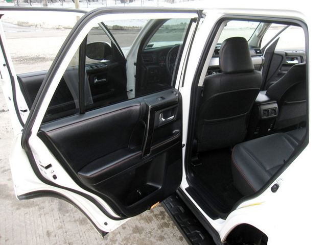 2015 Toyota 4Runner 4WD 4dr V6 Trail Premium - 22961008 - 25