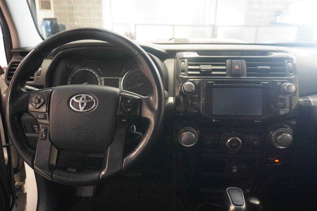 2015 Toyota 4Runner TRD Pro Sport photo 9